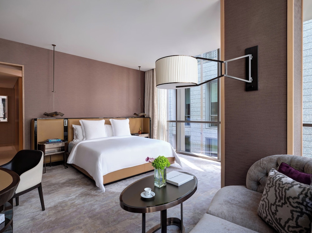 Four Seasons, Room, 1 King Bed