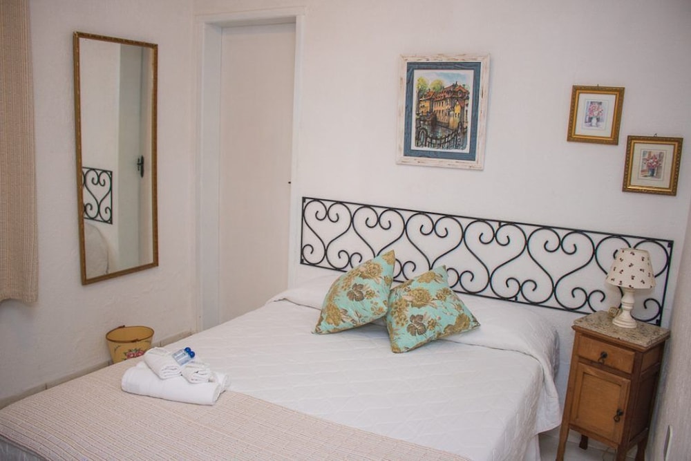 Economy Apartment photo 1
