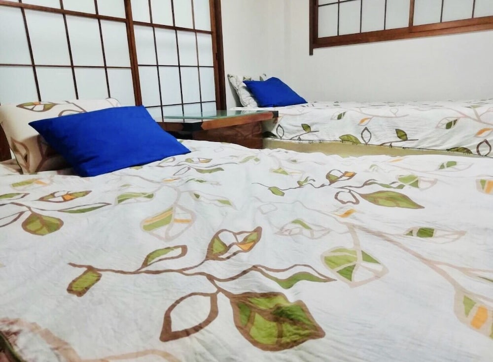 4 Bedroom photo 3