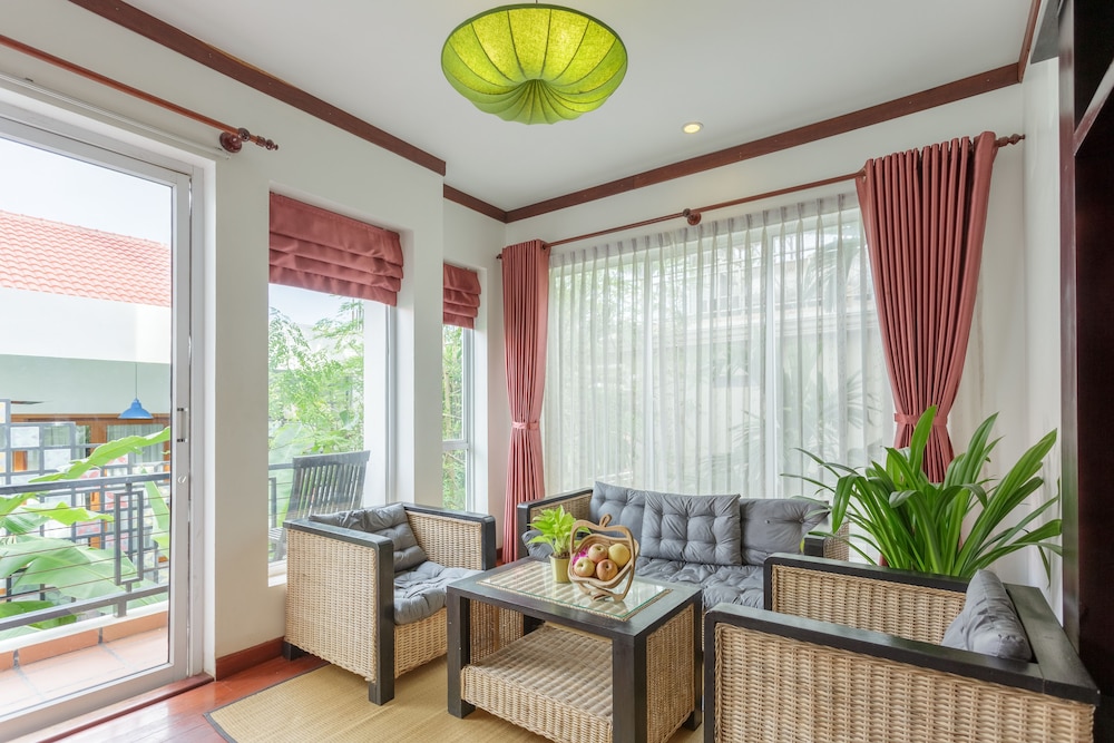 Junior Suite, Balcony - Free Roundtrip Airport Transfer photo 3