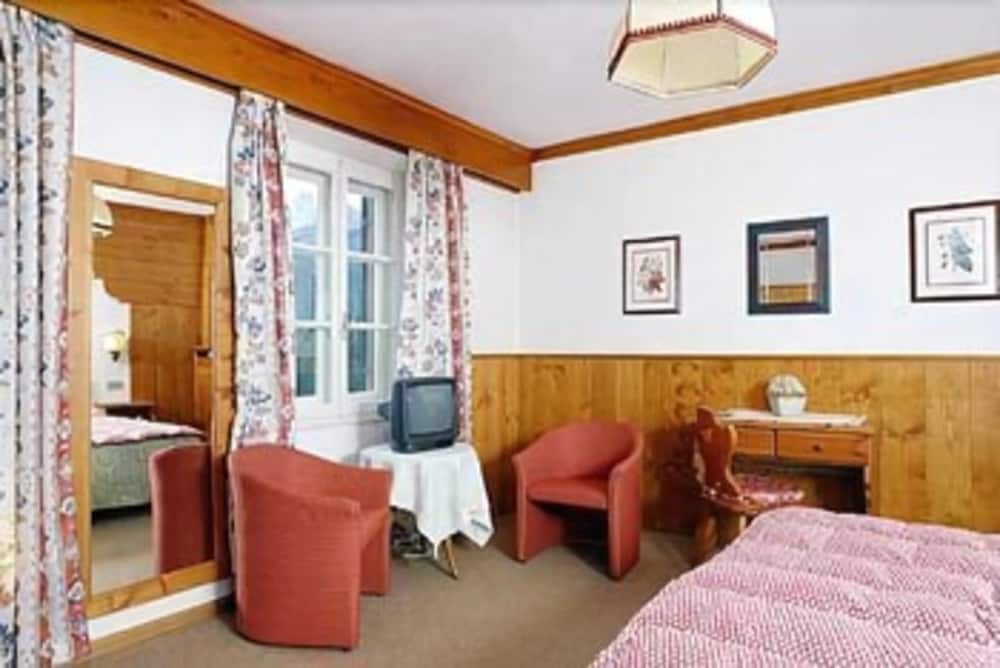 Economy Quadruple Room, 2 Bedrooms