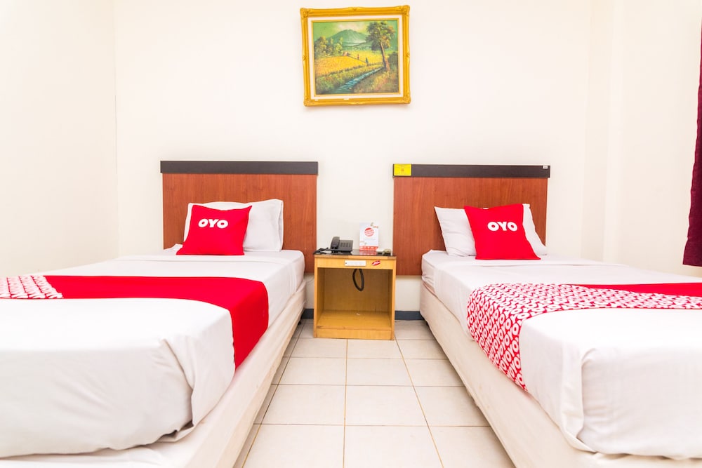Standard Twin Room photo 2