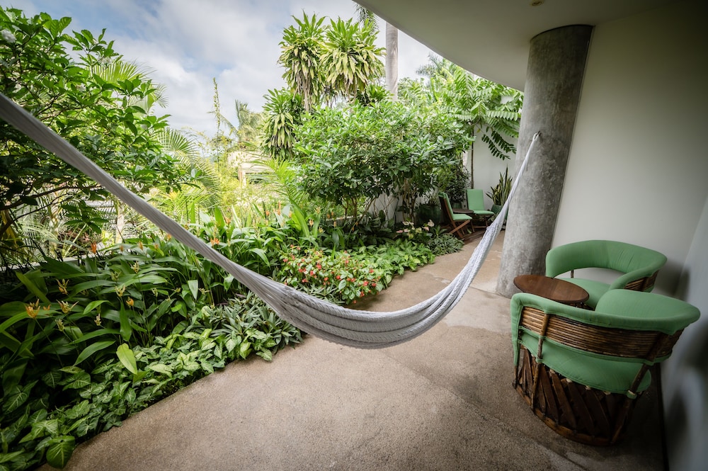 Superior Double Room, 1 Queen Bed, Garden View photo 2