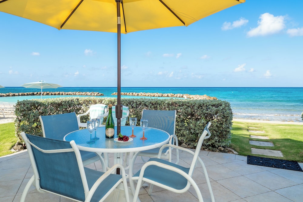 Condo, 3 Bedrooms, Oceanfront