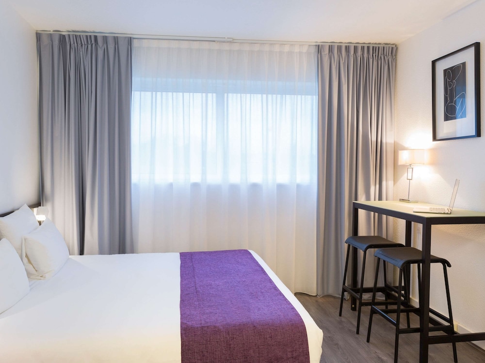 Classic Room, Multiple Beds - Photo 2