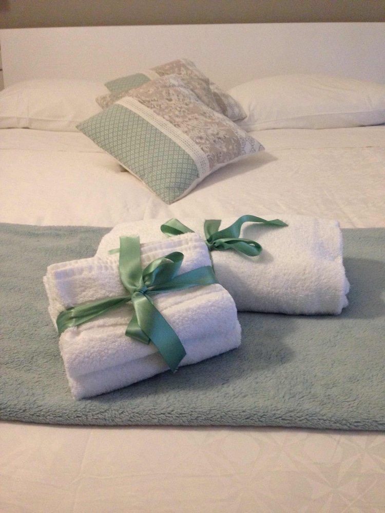 Deluxe Double Room, 1 Queen Bed, Non Smoking photo 3