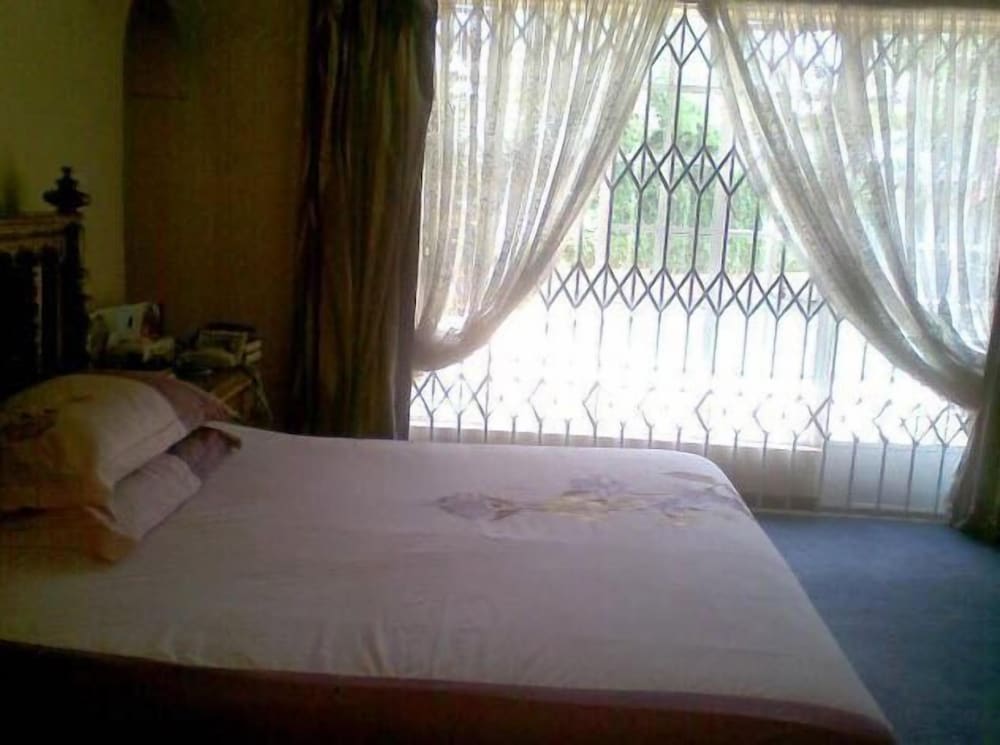 Standard Double Room photo 1