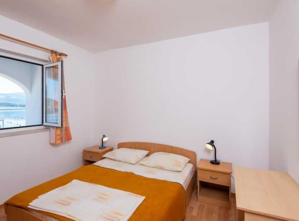 Apartment (One Bedroom Apartment with Terrace an) photo 3