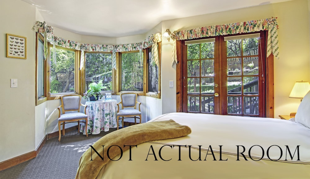 Standard Room, 1 Queen Bed (Sisley) photo 3