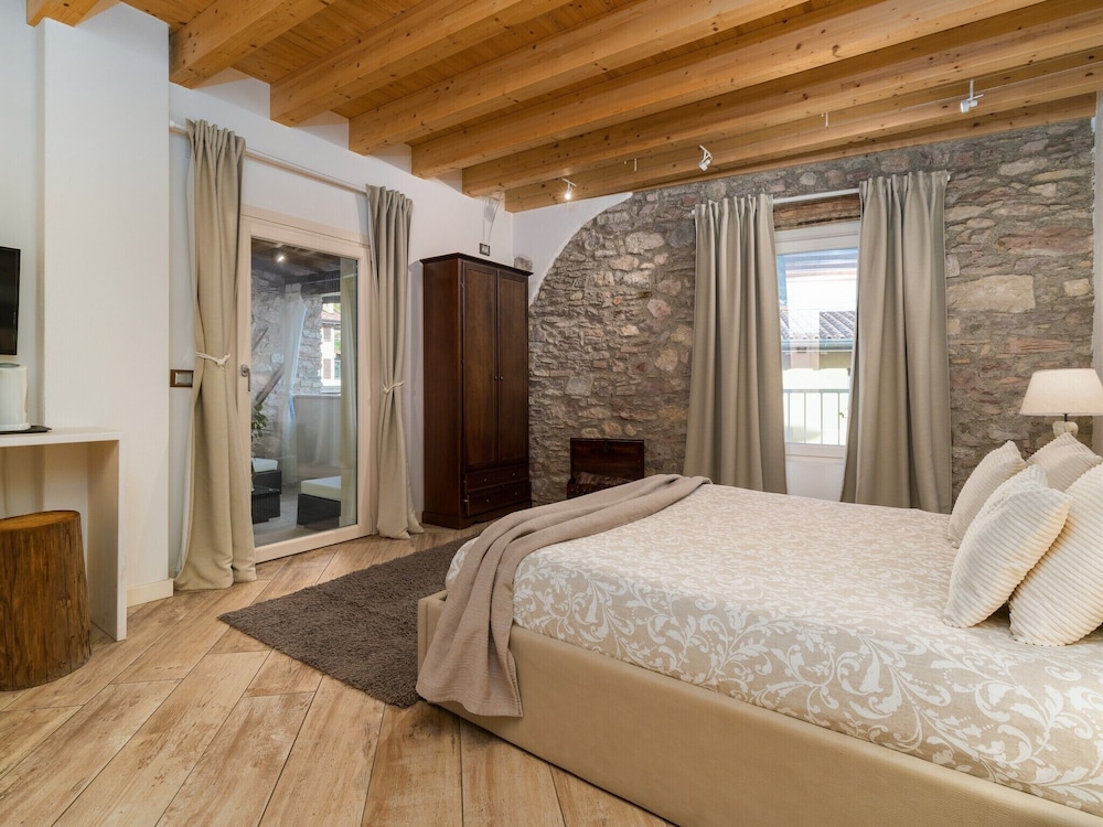 Double Room (Le Bore)