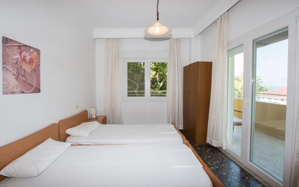Superior Apartment photo 2
