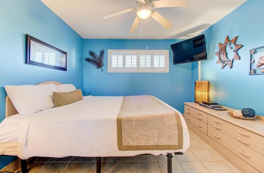 Condo, 1 Bedroom