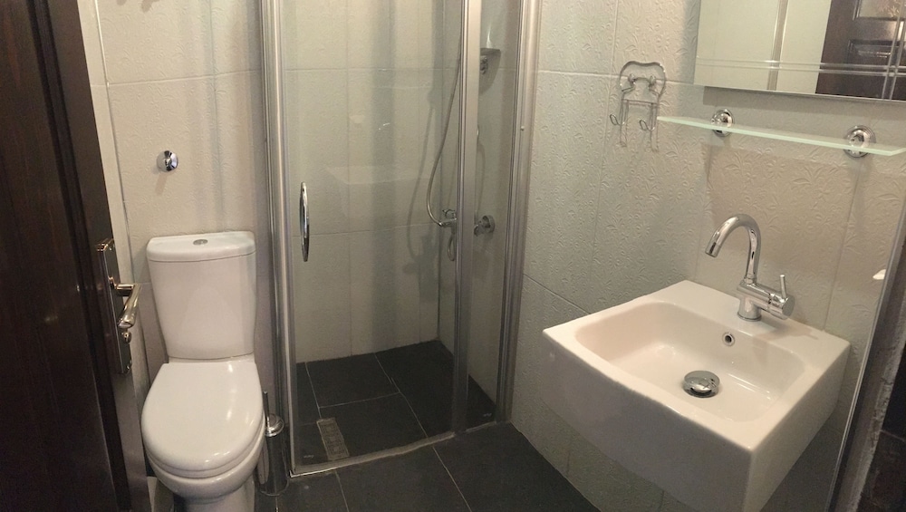 Standard Triple Room, Balcony photo 3