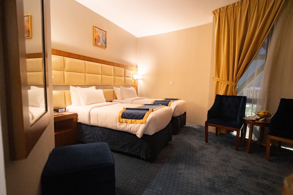 Standard Double or Twin Room photo 1