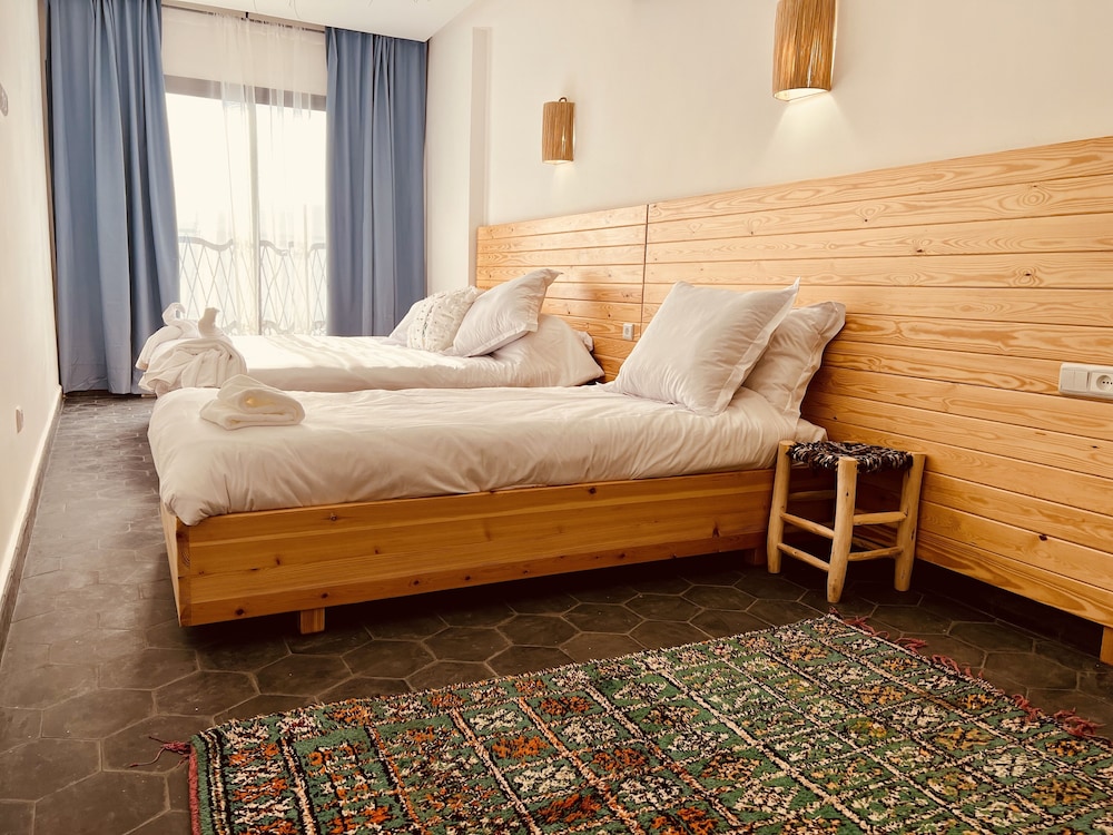 Deluxe Triple Room, Ocean View photo 1