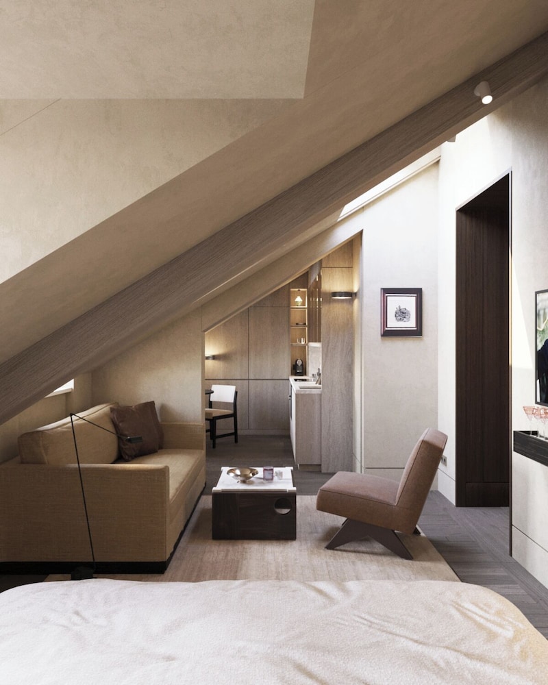 Parisian Junior Suite photo 2