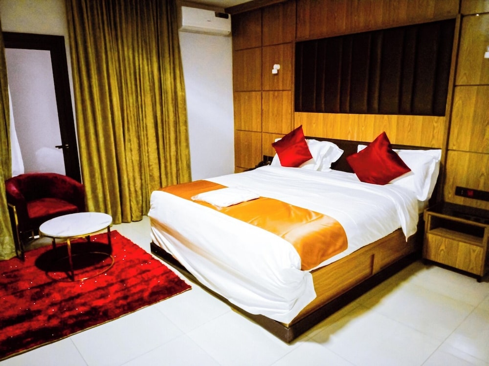 Luxury Room