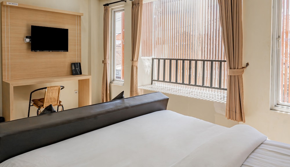 Standard Suite - Photo 7