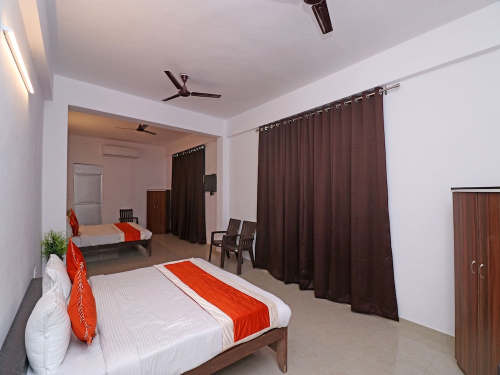 Suite, 1 King Bed photo 1