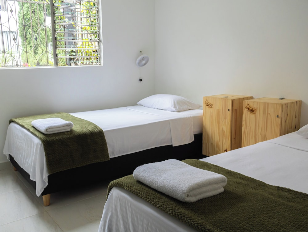 Basic Twin Room, Courtyard View