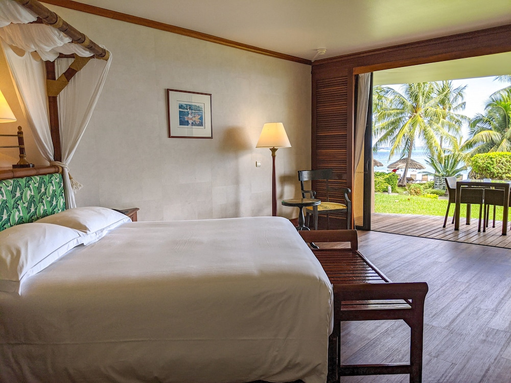 Premium Room, 1 King Bed, Garden View