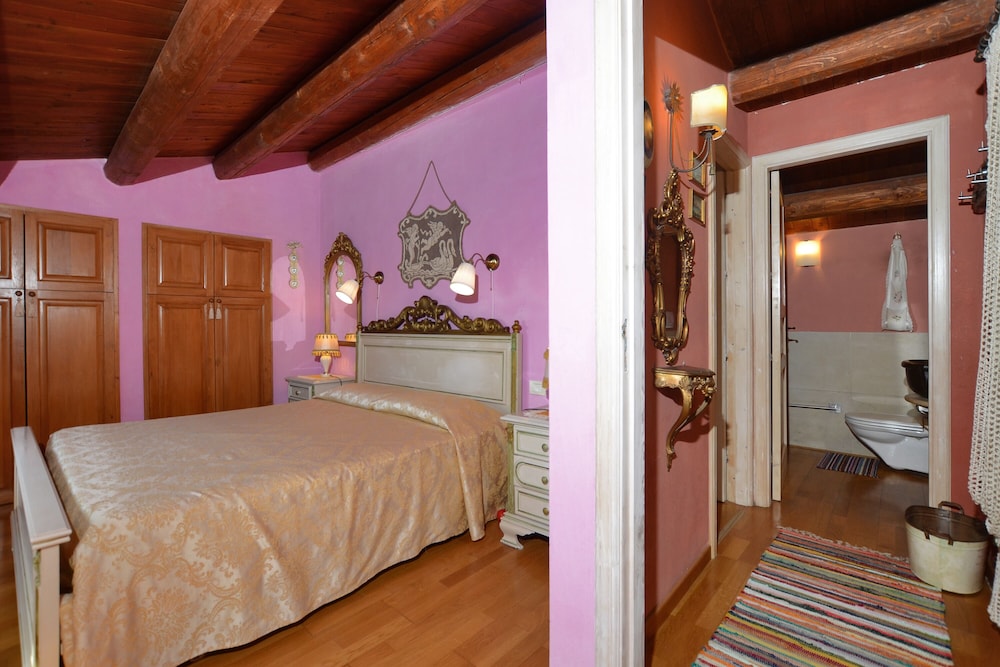 Honeymoon House, 2 Bedrooms, Mountainside (Casa Opuntia)