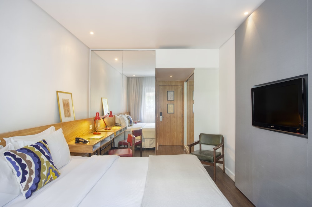 Superior Double Room, City View - Photo 2