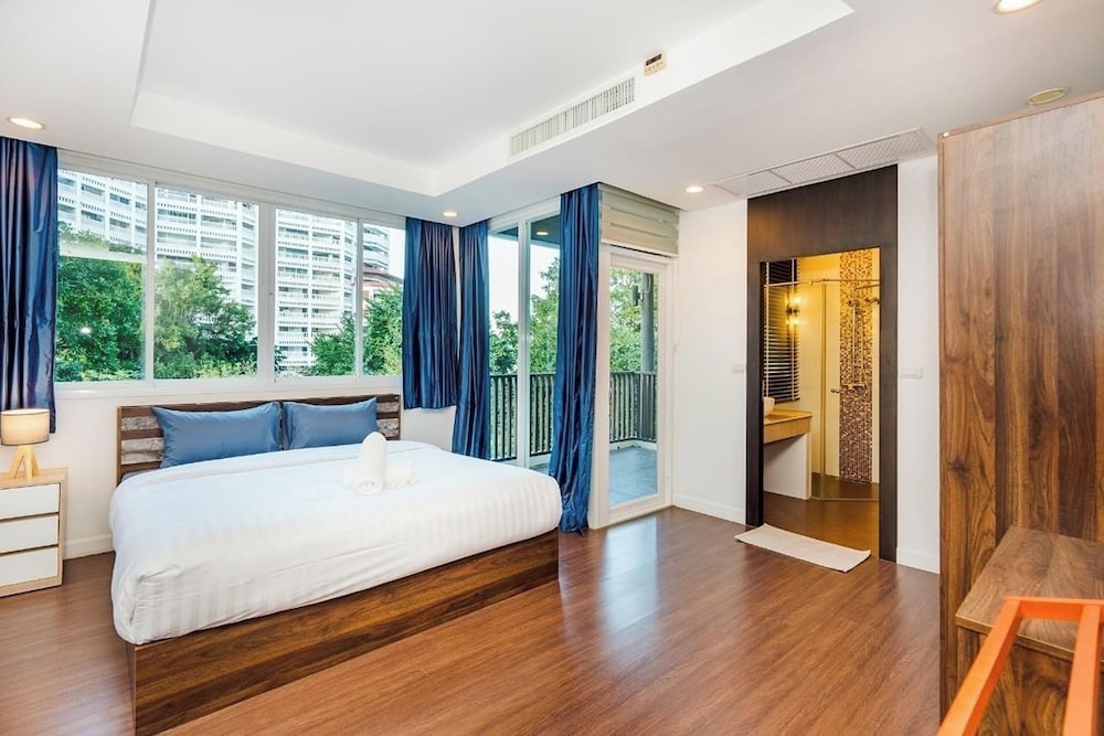 Villa, 4 Bedrooms, Garden View