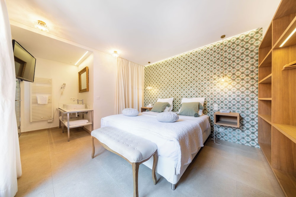 Comfort Double Room - Photo 1
