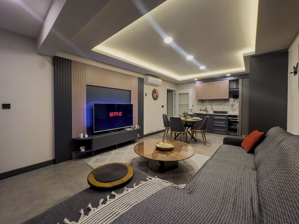 Deluxe Suite, 2 Bedrooms