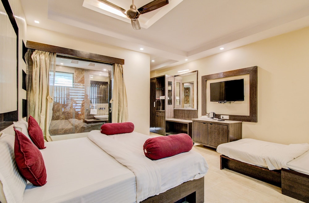 Family Double Room, 1 Double Bed With Sofa Bed, Garden View photo 1