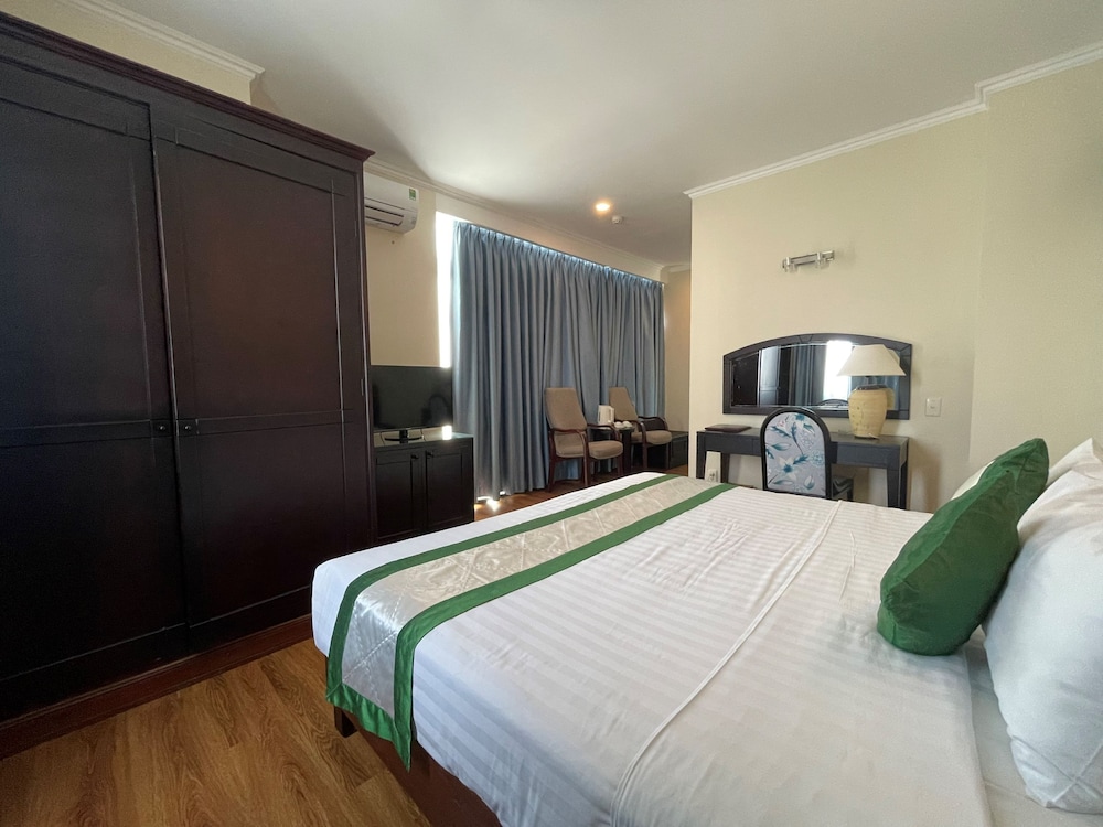 Executive Deluxe Room , Sea View - Photo 6