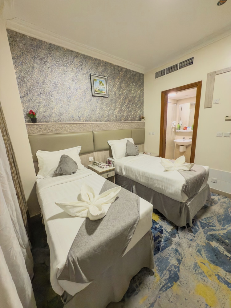 Standard Twin Room photo 1