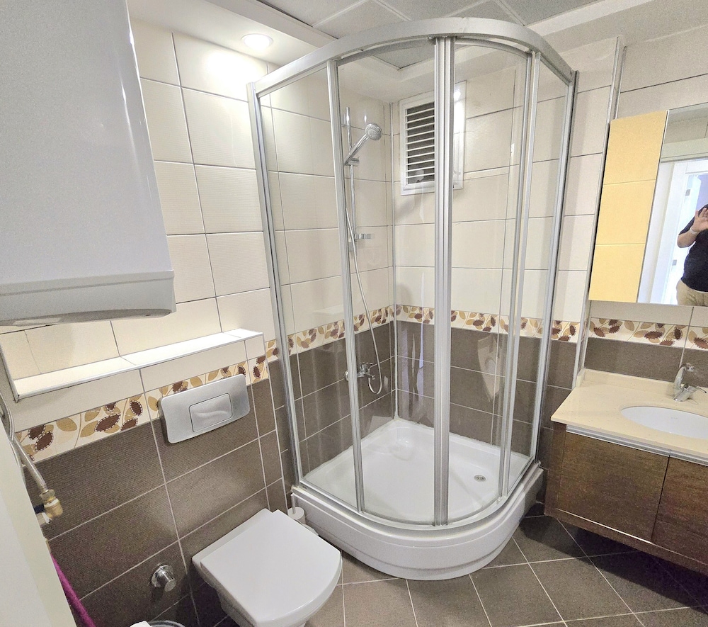 Classic Apartment, 1 Bedroom, Non Smoking, Courtyard View