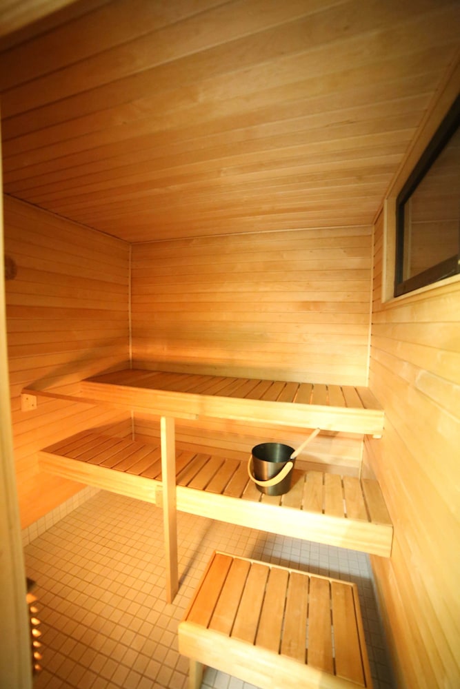 Apartment, 2 Bedrooms, Sauna - Photo 4
