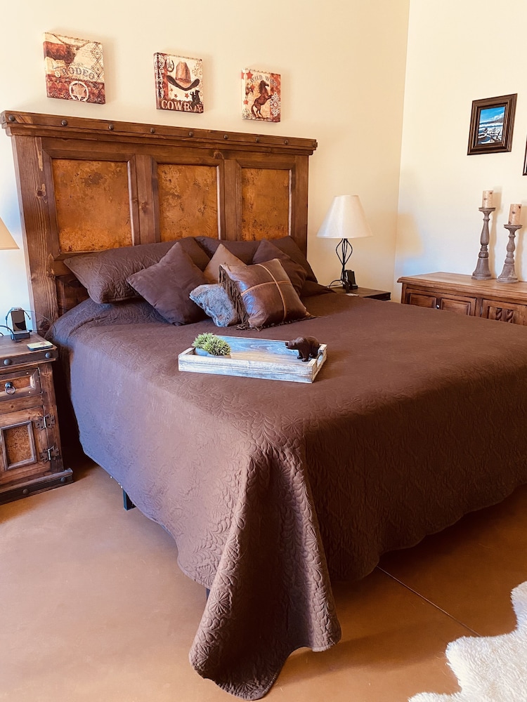 House, 3 Bedrooms photo 1