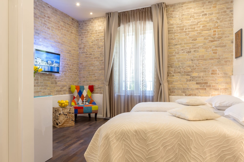 Deluxe Double or Twin Room, Park View