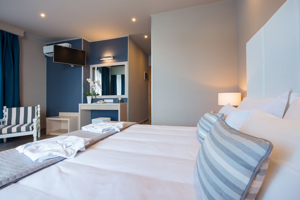 Premium Double Room, Sea View photo 2