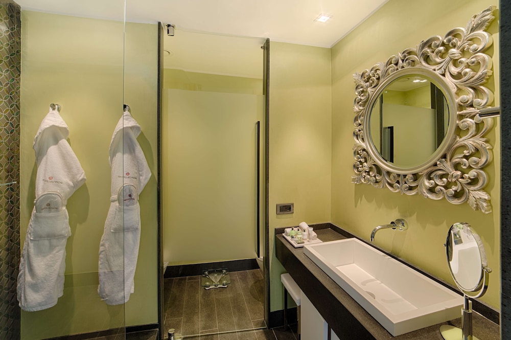 Available room