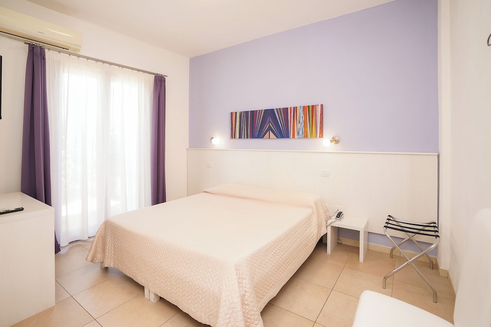 Comfort Double or Twin Room photo 1