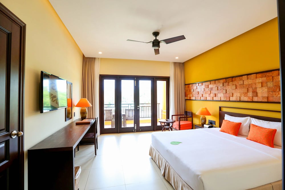 Superior Double Room (Deluxe) - Photo 9
