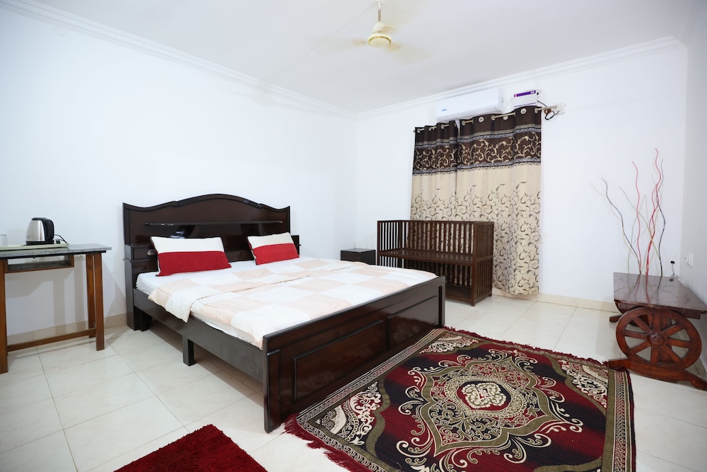Standard Room - Photo 1