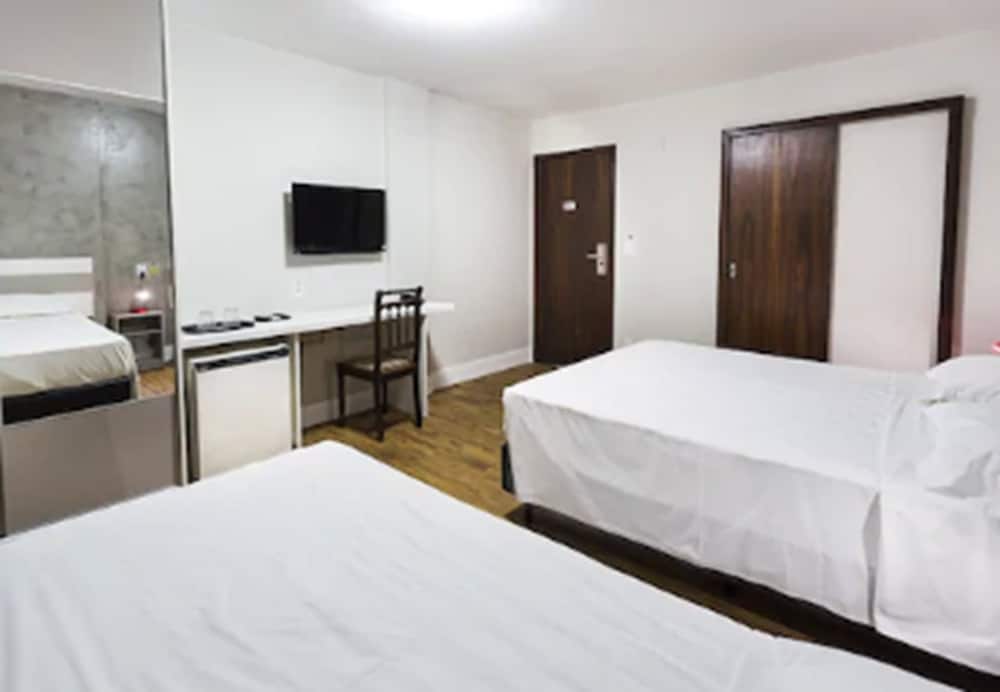Standard Triple Room photo 3
