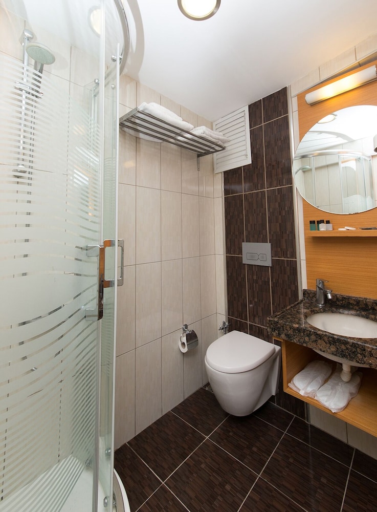 Single Room photo 2