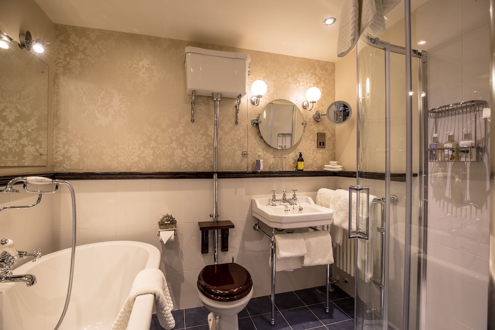 Deluxe Room (King Garden Room) photo 3