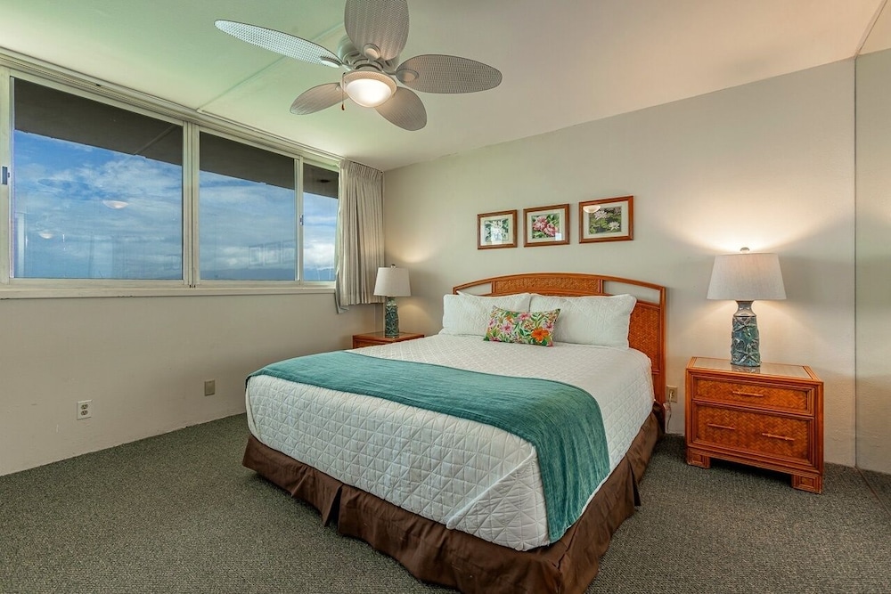 Condo, 2 Bedrooms photo 1