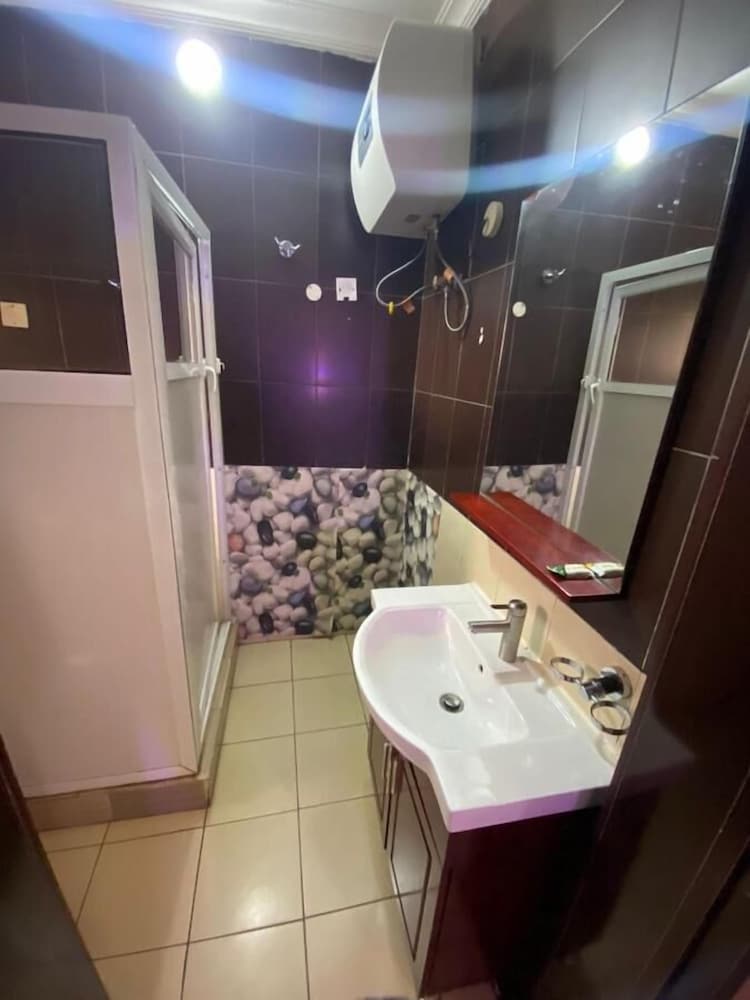 Executive Room - Photo 14