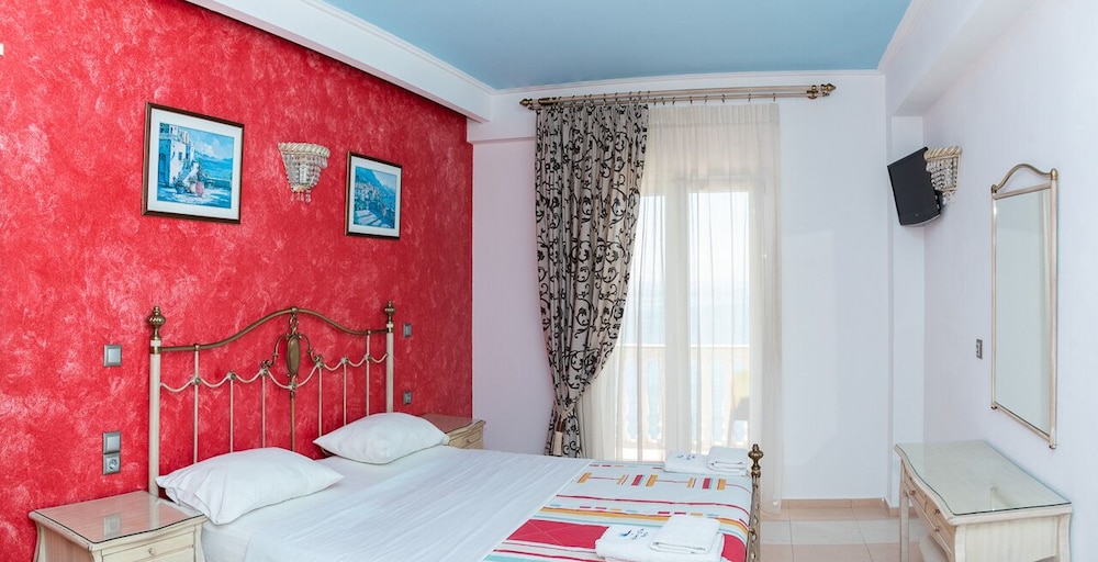 Deluxe Double Room, Sea View - Photo 11