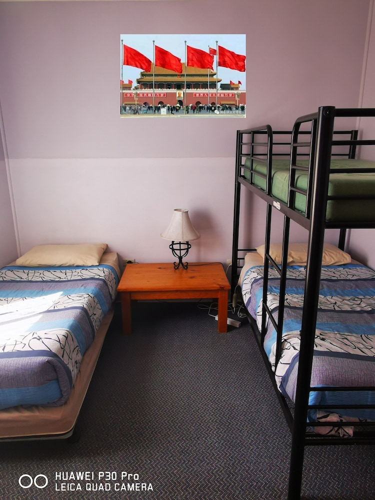 2 Bedroom Unit (1 Bathroom, Walk Through Bedroom 2) 3 Nights special photo 3