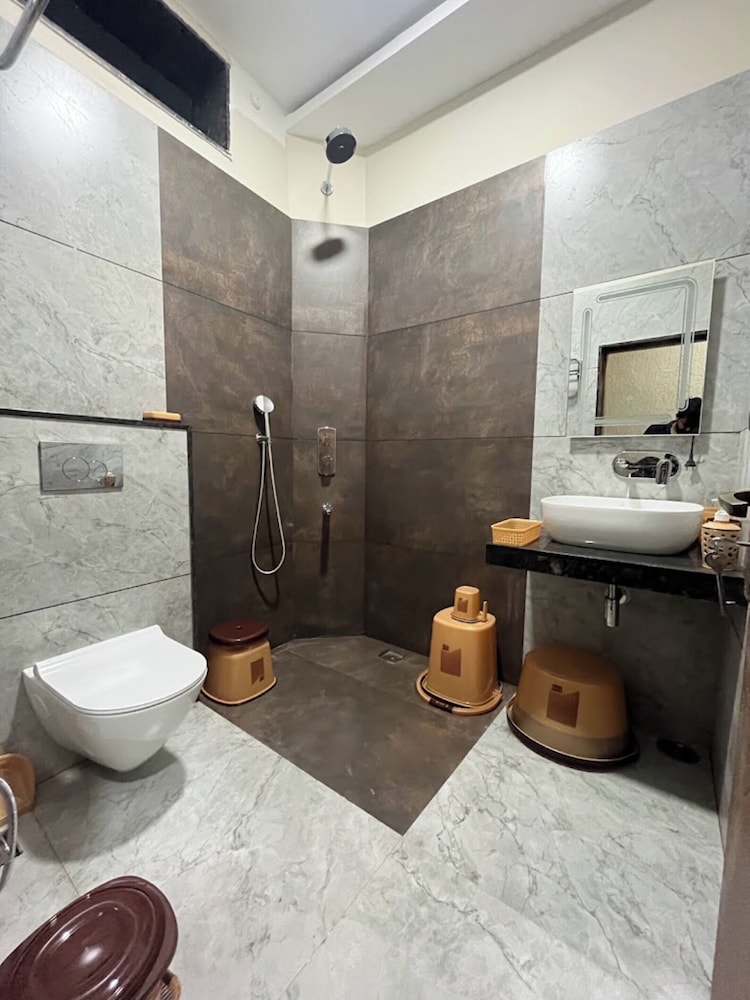 Deluxe Quadruple Room photo 2